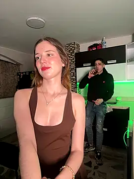 Snapshot of samantha_kevin chatting on December 16, 5:34 am samantha kevin online show from December 16, 5:34 am