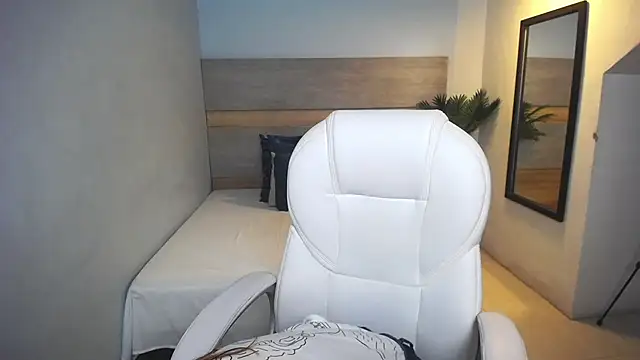 liseth fox online show from January 16, 10:34 pm