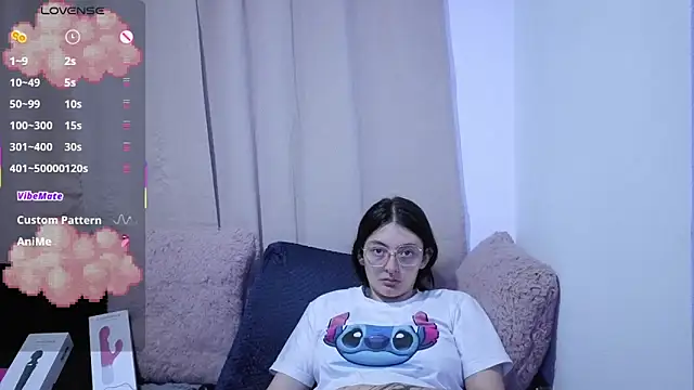 lessliee22  online show from June 19, 5:01 am