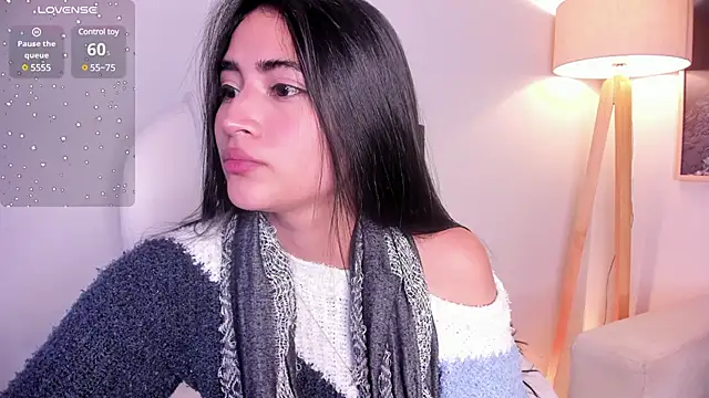 lara madisson online show from March 19, 4:36 am