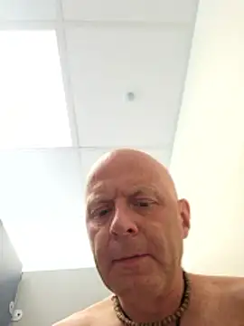 Alwaysreadysex69 online show from May 18, 2:01 pm