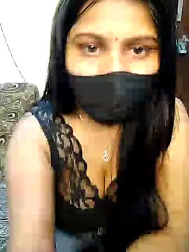 Snapshot of Hotty-simran chatting on February 10, 8:20 am Hotty-simran online show from February 10, 8:20 am