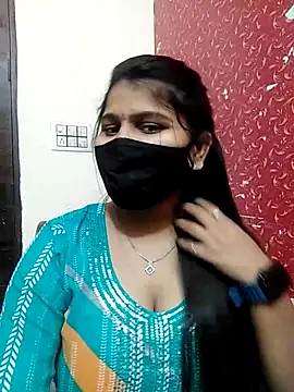 Snapshot of Hotty-simran chatting on March 1, 4:37 am Hotty-simran online show from March 1, 4:37 am