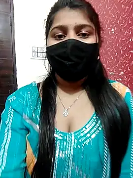Snapshot of Hotty-simran chatting on March 7, 4:35 am Hotty-simran online show from March 7, 4:35 am
