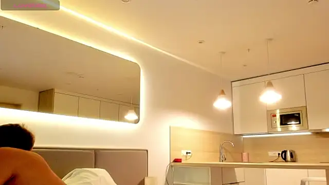 agelandreww online show from January 16, 6:27 pm