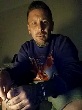 Snapshot of Schabernack1990 chatting on September 10, 3:06 am Schabernack1990 online show from September 10, 3:06 am