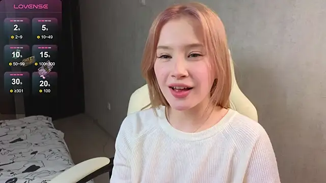 Marietta Castro online show from December 30, 1:58 pm