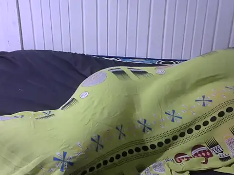 Sexy baby004 online show from September 24, 4:27 am