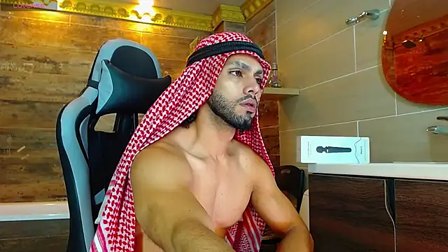 Snapshot of Amir_Abdull chatting on February 7, 12:20 am Amir Abdull online show from February 7, 12:20 am