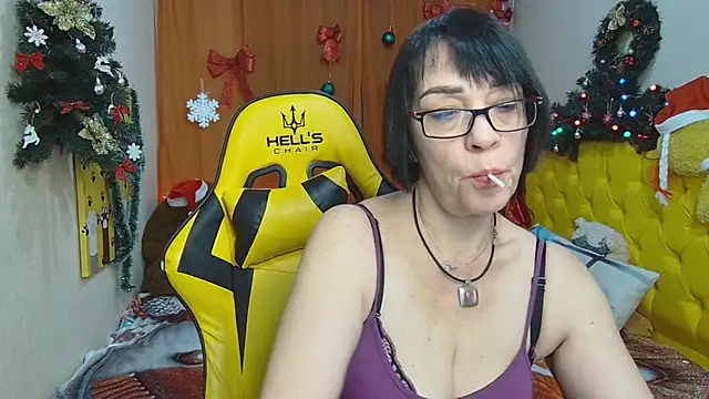 Snapshot of SandraHormas chatting on January 21, 7:37 am SandraHormas online show from January 21, 7:37 am