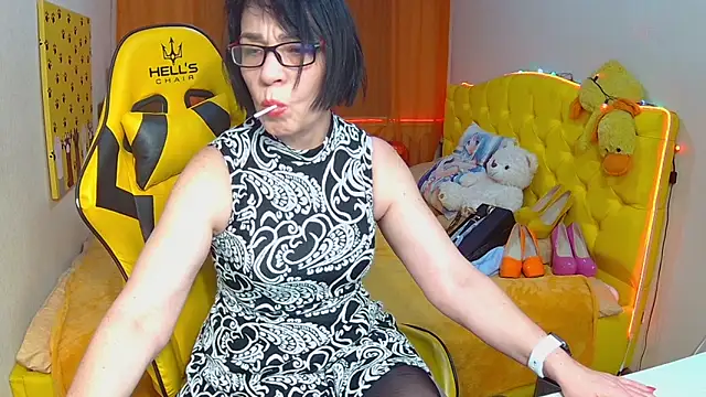 Snapshot of SandraHormas chatting on February 17, 5:10 pm SandraHormas online show from February 17, 5:10 pm