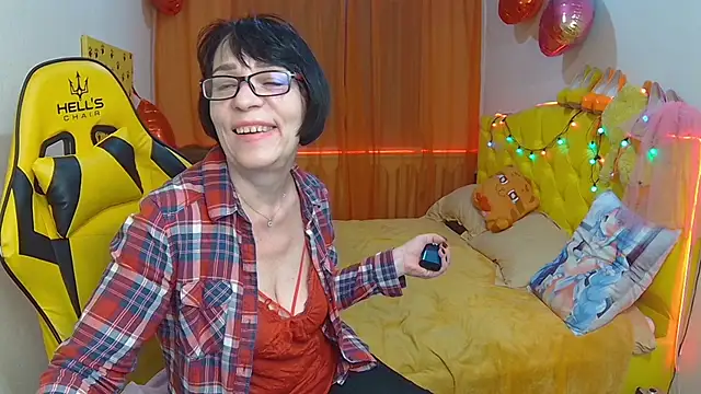 Snapshot of SandraHormas chatting on March 11, 5:02 pm SandraHormas online show from March 11, 5:02 pm
