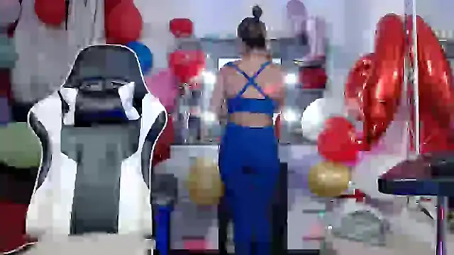 sexy bunny hot online show from February 25, 4:35 am