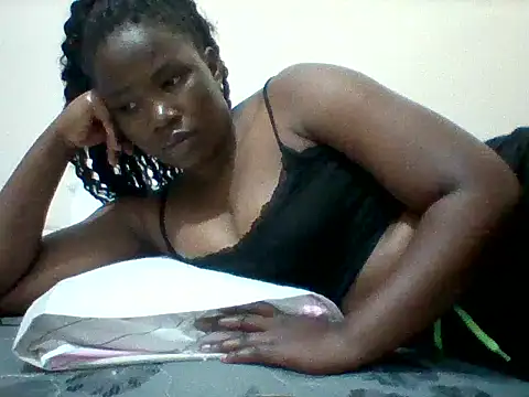 Snapshot of sweetangel41 chatting on April 29, 5:30 pm sweetangel41 online show from April 29, 5:30 pm