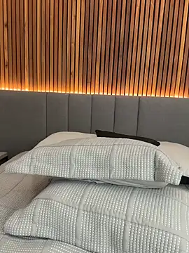 Snapshot of EmiilyAdams_ chatting on February 4, 10:36 pm EmiilyAdams online show from February 4, 10:36 pm