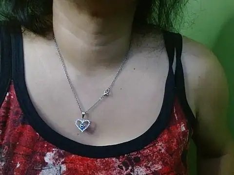 Snapshot of LOVERIAKOL chatting on February 19, 7:10 pm LOVERIAKOL online show from February 19, 7:10 pm