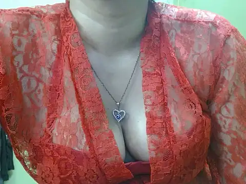 LOVERIAKOL online show from May 31, 5:42 pm