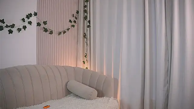 CindyGarrison online show from March 14, 3:59 am