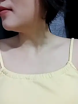 Snapshot of Sexyass13 chatting on September 23, 5:21 am Sexyass13 online show from September 23, 5:21 am