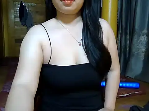 Sexyass13 online show from March 7, 1:24 am