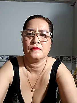 Snapshot of phnz chatting on February 26, 1:19 pm phnz online show from February 26, 1:19 pm