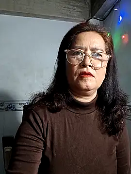 Snapshot of phnz chatting on February 9, 8:02 pm phnz online show from February 9, 8:02 pm