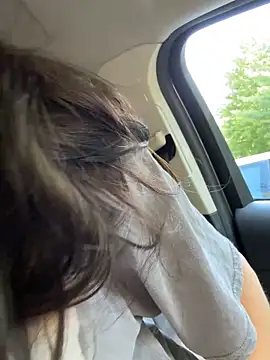 BeautifulMesss online show from September 14, 3:22 pm