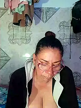 Snapshot of sorbetico_perverse chatting on January 16, 5:55 pm sorbetico perverse online show from January 16, 5:55 pm