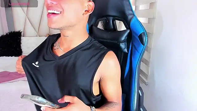 Backsex boy online show from February 24, 3:09 pm