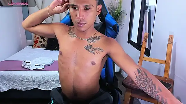 Backsex boy online show from February 27, 9:58 pm