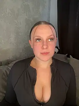 riri bstvx online show from February 22, 1:02 pm