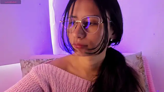 NayeCloud online show from March 13, 6:58 pm