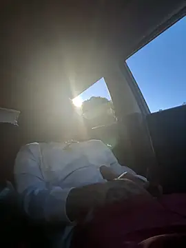 BROKEBOY707 online show from April 17, 3:09 am