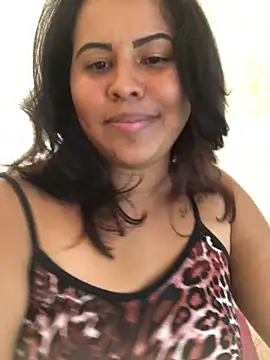 Snapshot of lollitta-33677 chatting on February 16, 3:26 am lollitta-33677 online show from February 16, 3:26 am