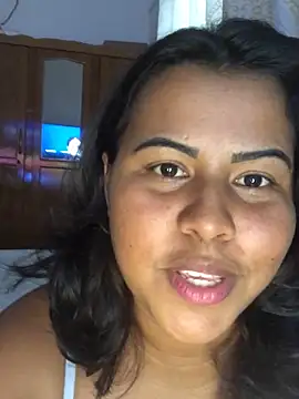 Snapshot of lollitta-33677 chatting on February 18, 8:03 pm lollitta-33677 online show from February 18, 8:03 pm