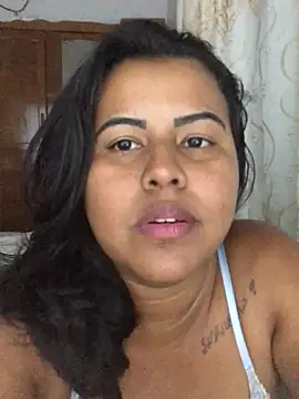 Snapshot of lollitta-33677 chatting on February 19, 7:48 pm lollitta-33677 online show from February 19, 7:48 pm