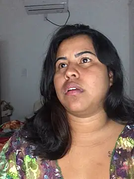 Snapshot of lollitta-33677 chatting on March 9, 7:45 am lollitta-33677 online show from March 9, 7:45 am