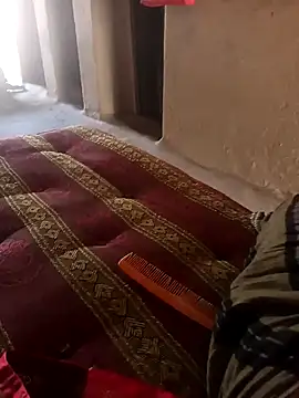 Snapshot of hairipussy2 chatting on February 5, 6:46 am hairipussy2 online show from February 5, 6:46 am