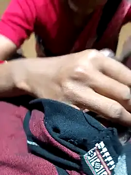 Snapshot of hairipussy2 chatting on March 13, 2:38 am hairipussy2 online show from March 13, 2:38 am