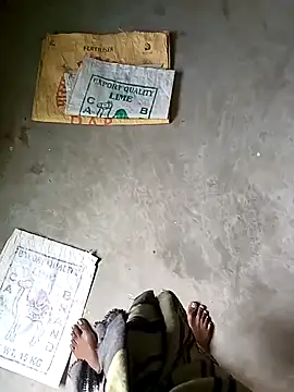 Snapshot of hairipussy2 chatting on January 15, 7:24 am hairipussy2 online show from January 15, 7:24 am