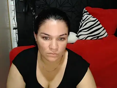 love and Lust online show from December 18, 7:52 pm