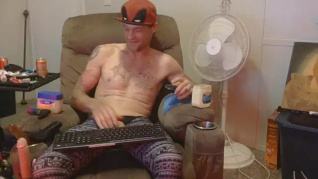 TheOneYouLove69 online show from February 15, 2:15 am