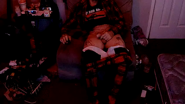 TheOneYouLove69 online show from January 14, 8:09 am