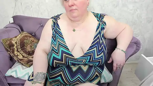 fashiona online show from March 9, 7:34 am