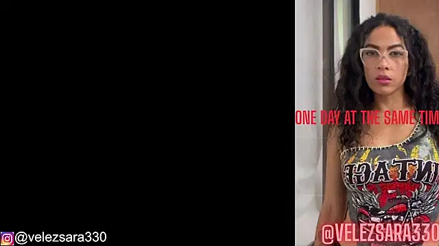 sara smith45 online show from September 16, 11:00 am