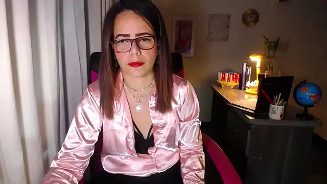 danielle rose 1 online show from March 29, 5:02 pm