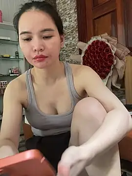 LiLi-Kirix99 online show from July 10, 7:56 am