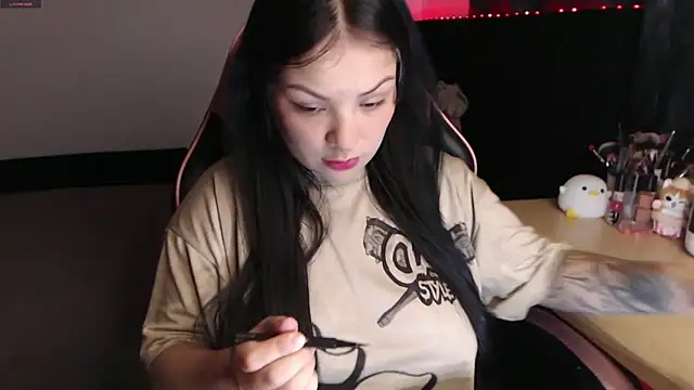 Theprojectsaraa online show from April 5, 6:27 pm