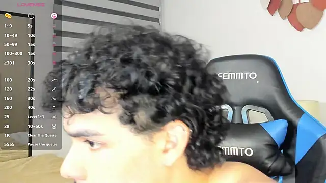 mateoleonee online show from January 25, 3:40 am