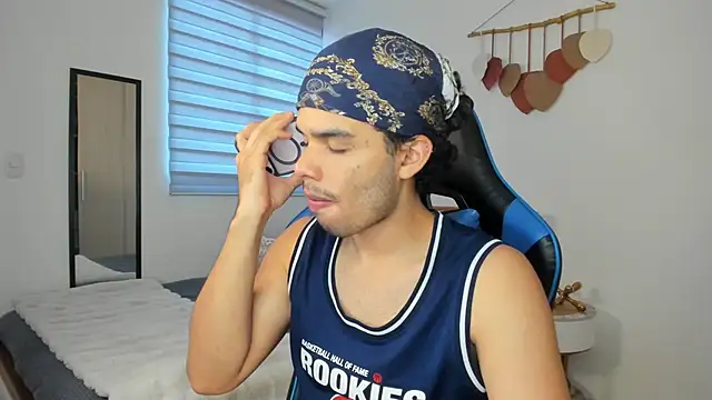 mateoleonee online show from February 3, 5:03 pm